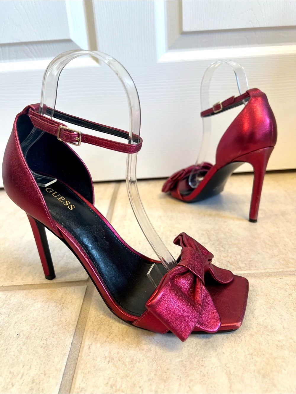 GUESS Burgundy Metallic Bow High Heel Sandals Ankle Strap Stiletto Square Toe 7M